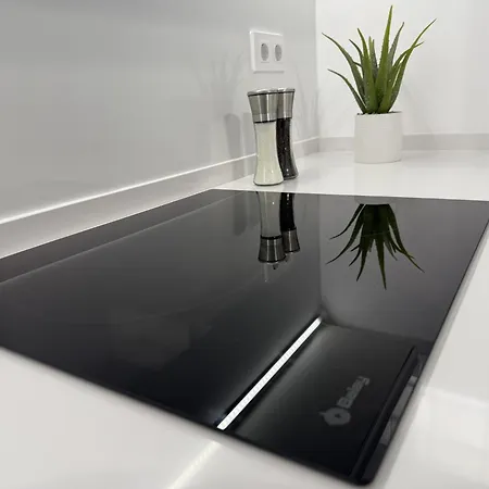 Boho Con Terraza 아파트 마르베야