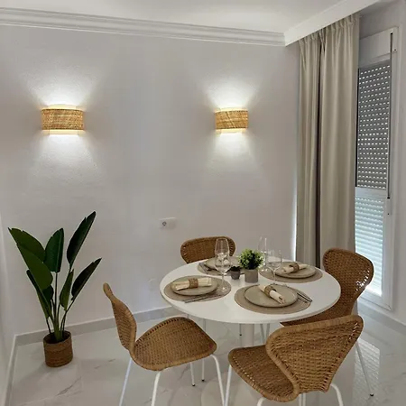 Daire Boho Con Terraza Marbella