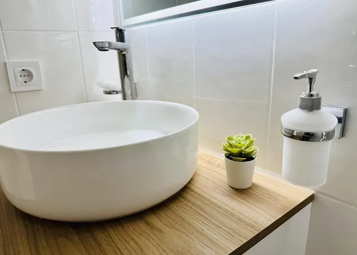 Boho Con Terraza Marbella